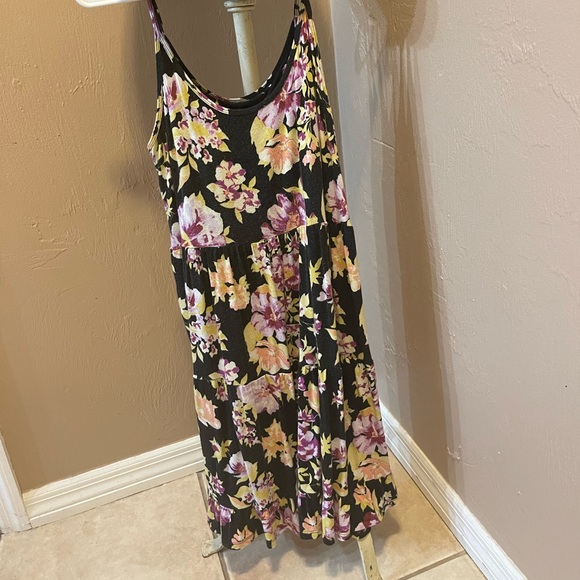 Fun Floral Black Dress w/colors of purple, yellow, peach..Very comfortable ! - Picture 2 of 4